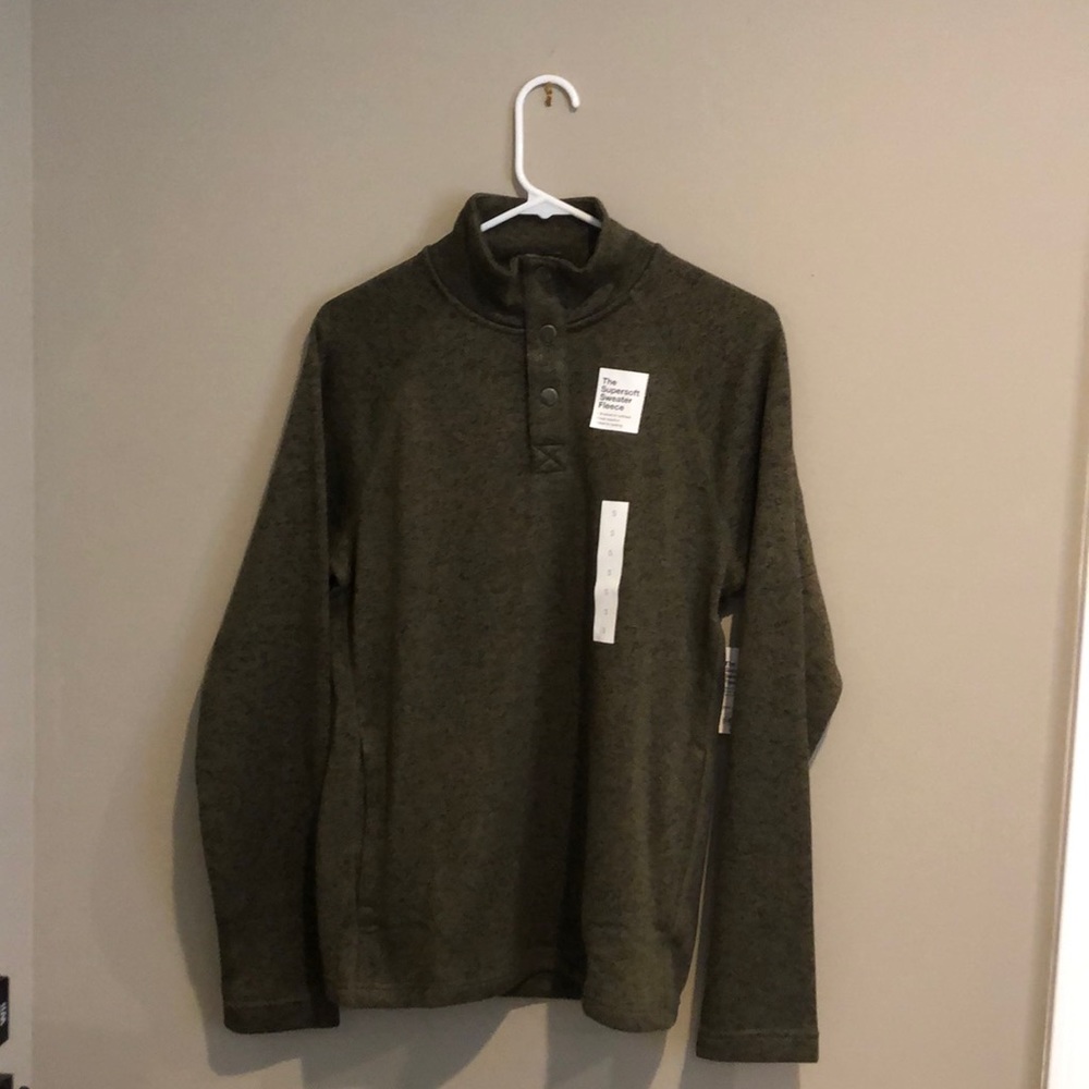 Men’s fleece sweater
